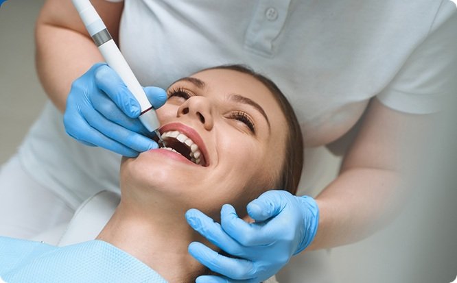 Tips For Keeping Your Teeth Healthy Between Appointments